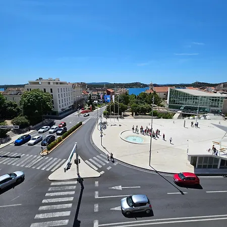 Center City With Free Parking Sibenik